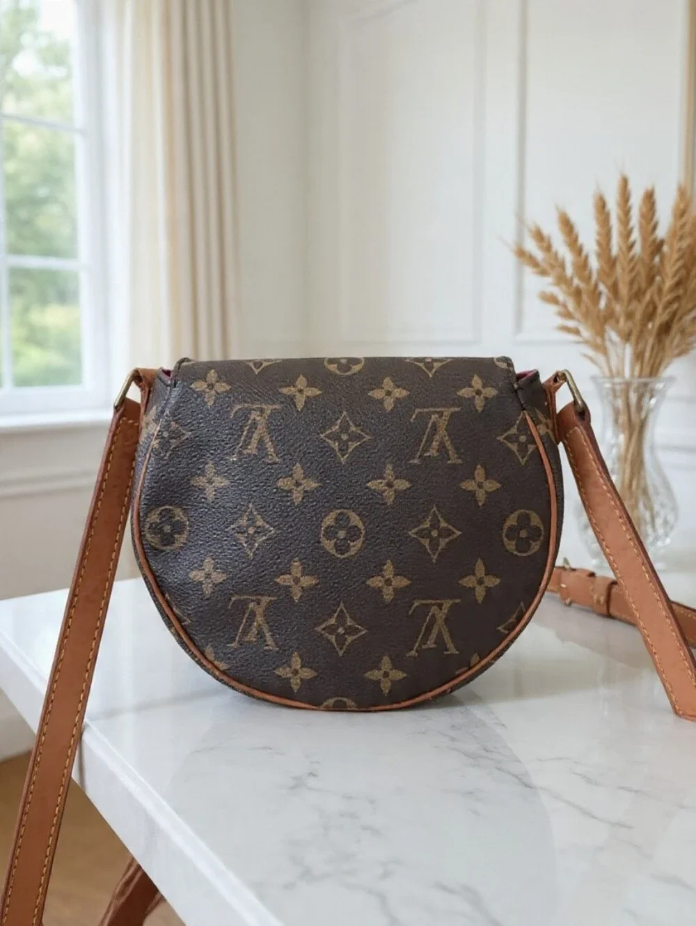 Louis Vuitton Monogram Tambourin Crossbody Bag GREAT CONDITION 💕